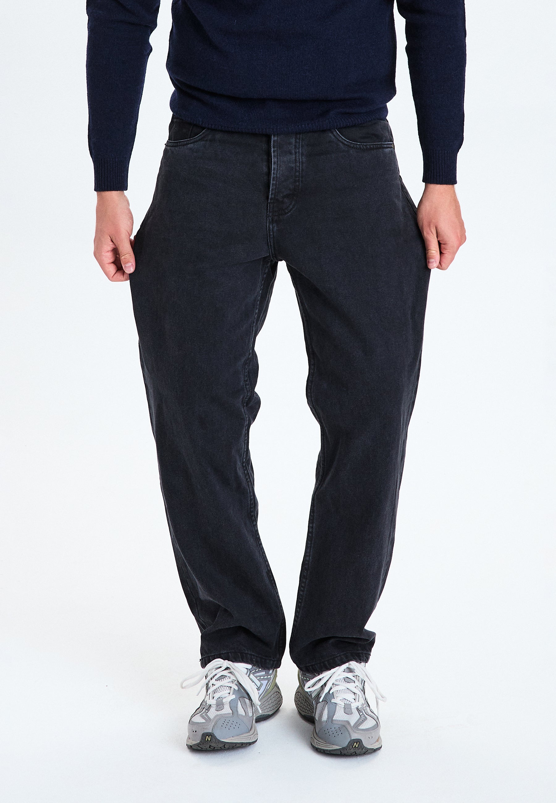 DXNMXRK. DX-Eamon Outlet Black