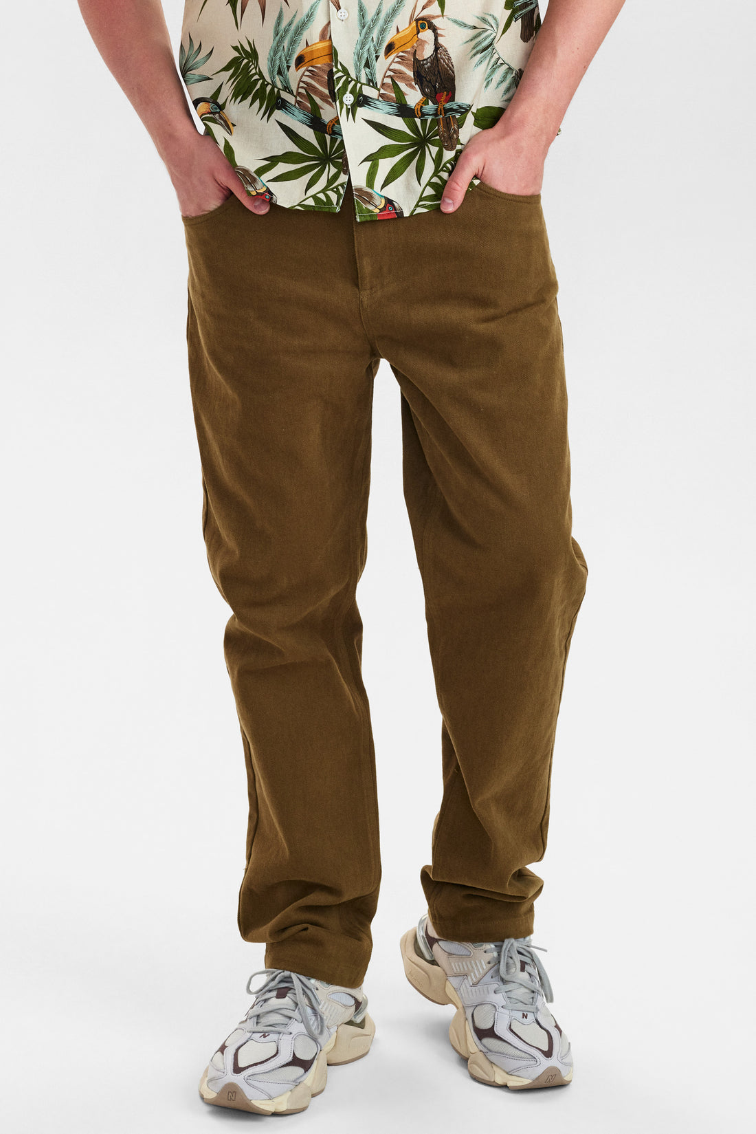 DXNMXRK. DX-Elton Outlet Olive green